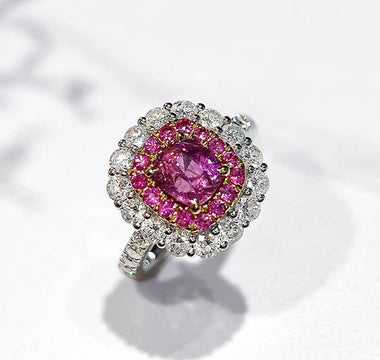 WILLS 鑒賞 - 細緻優雅· 天然枕形切割粉寶花形戒指(Padparadscha) - WILLS JEWELLERY