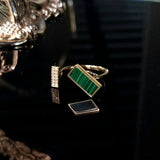 Enchaîner長方形開口戒指.孔雀石 - WILLS JEWELLERY