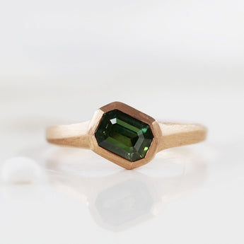JUST・歐式復古小八角綠藍寶石戒指 - WILLS JEWELLERY