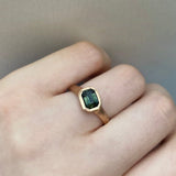 JUST・歐式復古小八角綠藍寶石戒指 - WILLS JEWELLERY