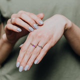 《幾何美學》粉紅藍寶石戒指 - WILLS JEWELLERY