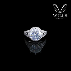 復古六爪圍邊岔臂雕花鑽石戒指 - WILLS JEWELLERY