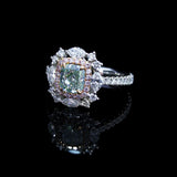 優雅枕形綠鑽雙層圍石鑽石戒指 - WILLS JEWELLERY