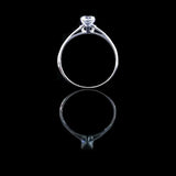 經典四爪大教堂式刀肶鑽石戒指款式 - WILLS JEWELLERY
