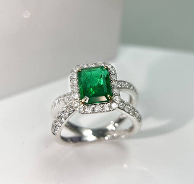 款式鑒賞 ~ 贊比亞 · 祖母綠形切割綠寶石戒指 - WILLS JEWELLERY