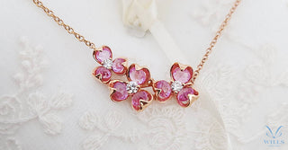 款式鑒賞 -  櫻花夢影 · 粉紅藍寶石頸鏈 - WILLS JEWELLERY