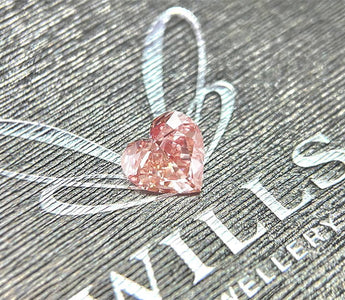 彩鑽推介 - 粉櫻之心 - Sakura's Heart Diamond - WILLS JEWELLERY