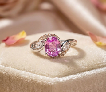WILLS款式鑑賞-五萬分之一的奇蹟：Unheated Padparadscha 帕帕拉恰藍寶石鑽戒