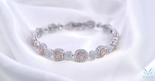 WILLS 款式鑒賞 ~ 柔和浪漫   ·  天然粉鑽圍鑽戒指 - WILLS JEWELLERY