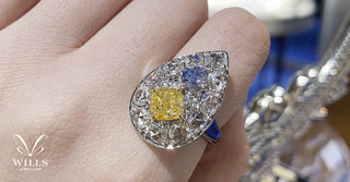 WILLS 款式鑒賞 ~ 極具收藏價值的藍黃鑽鑽石戒指 - WILLS JEWELLERY