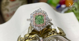 WILLS 款式鑒賞 ~ 彩綠鑽石花形圍石戒指 - WILLS JEWELLERY