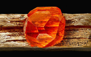 WILLS分享 ~【一分鐘認識名店新貴 • 芬達石 (Spessartine)】 - WILLS JEWELLERY