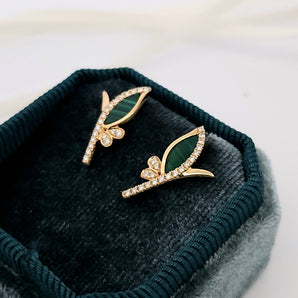 Enchaîner marquise earrings. malachite