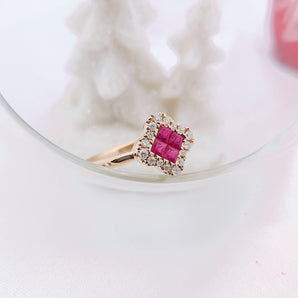 Garden・Mosaic 四葉戒指．鴿血紅紅寶石