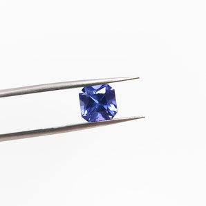 3.00ct 天然上丁方形切割坦桑石 - WILLS JEWELLERY