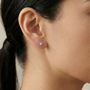 璀璨花蕊粉寶鑽石耳釘