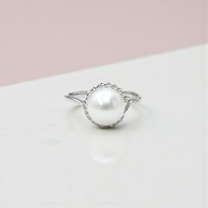日本Akoya珍珠8mm・扭紋戒指 - WILLS JEWELLERY