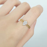 Enchaîner水滴形戒指．鑽石 - WILLS JEWELLERY