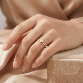 十字鑽石戒指 - WILLS JEWELLERY