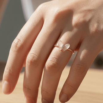 粉晶蝴蝶戒指 - WILLS JEWELLERY