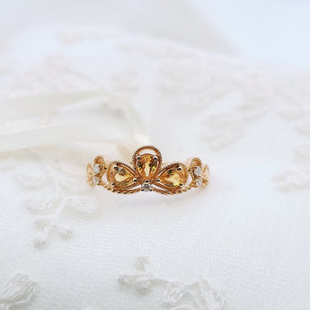 皇冠戒指．黃色藍寶石 - WILLS JEWELLERY