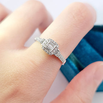 華麗戒指．長方鑽 - WILLS JEWELLERY