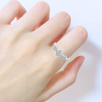 三花戒指・鑽石 - WILLS JEWELLERY