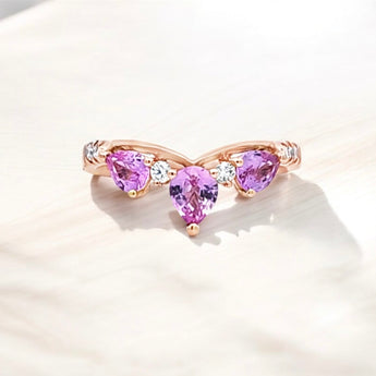 V型戒指・粉紅藍寶石 - WILLS JEWELLERY