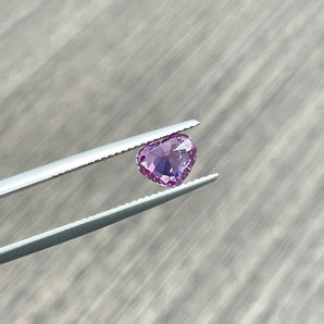 1.53ct 心形切割鮮豔粉紅色藍寶石 (附証書) - WILLS JEWELLERY