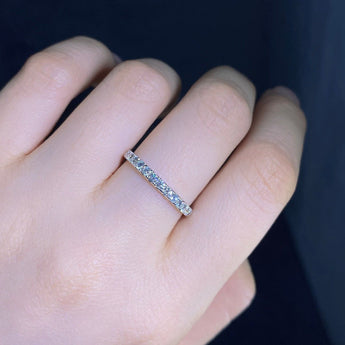 18K白金鑽石線戒 - WILLS JEWELLERY