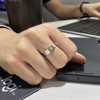 18K白金鑽石男裝戒指 I - WILLS JEWELLERY