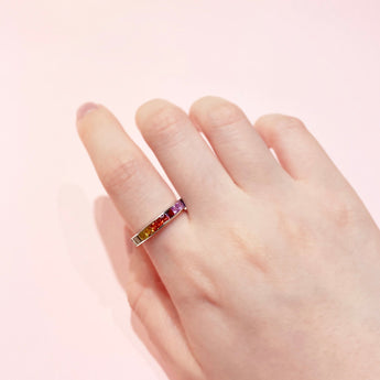 《Dreamy》彩虹色調藍寶石戒指 (白金) - WILLS JEWELLERY