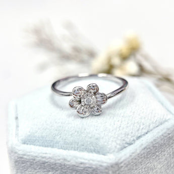 Garden • 小花鑽石戒指 - WILLS JEWELLERY