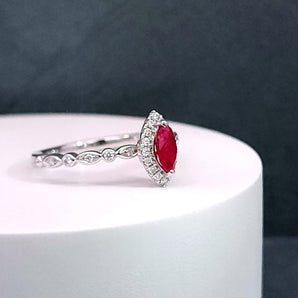 Minimorism・天然馬眼形紅寶石鑽石戒指 - WILLS JEWELLERY