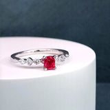 Minimorism・天然枕形紅色尖晶石鑽石戒指 - WILLS JEWELLERY