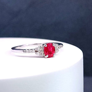 Minimorism・天然橢圓形形紅寶石鑽石戒指 II - WILLS JEWELLERY