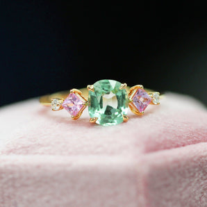 枕形薄荷綠碧璽拼粉紅寶鑽石戒指 - WILLS JEWELLERY