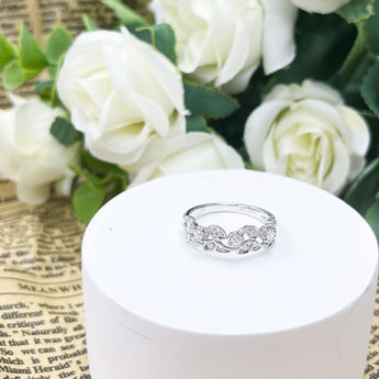 葉藤 • 鑽石珠邊雕花戒指 - WILLS JEWELLERY