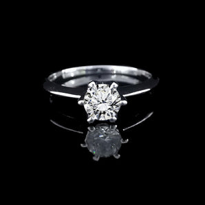 經典六爪皇冠劍脊鑽石戒指款式 - WILLS JEWELLERY