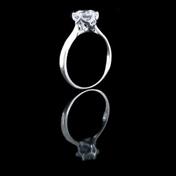 經典六爪大教堂式刀肶鑽石戒指款式 - WILLS JEWELLERY