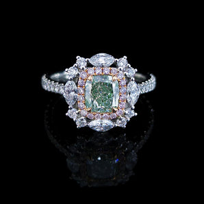 優雅枕形綠鑽雙層圍石鑽石戒指 - WILLS JEWELLERY