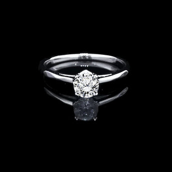 經典四爪大教堂式刀肶鑽石戒指款式 - WILLS JEWELLERY