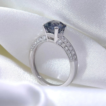 天然枕形金屬灰藍色尖晶石鑽石戒指 - WILLS JEWELLERY