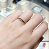 鑽石扭紋線戒 - WILLS JEWELLERY