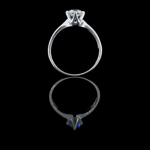 經典四爪皇冠刀肶鑽石戒指款式 - WILLS JEWELLERY