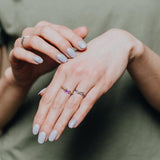 《幾何美學》粉紅藍寶石戒指 - WILLS JEWELLERY