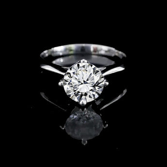 經典四爪尖頂皇冠心形雕刻鑽石戒指款式 - WILLS JEWELLERY