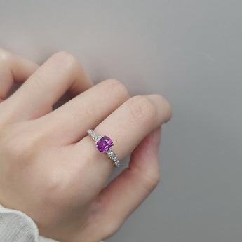 圖騰戒指．紫色藍寶石 - WILLS JEWELLERY