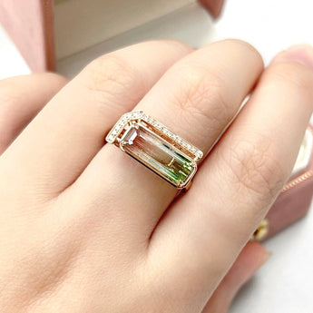 祖母綠切割紅綠雙色碧璽鑽石戒指 - WILLS JEWELLERY