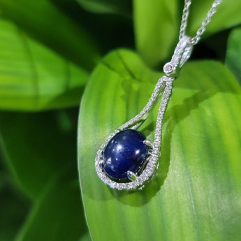 蛋形孤面藍寶石鑽石吊墜 - WILLS JEWELLERY